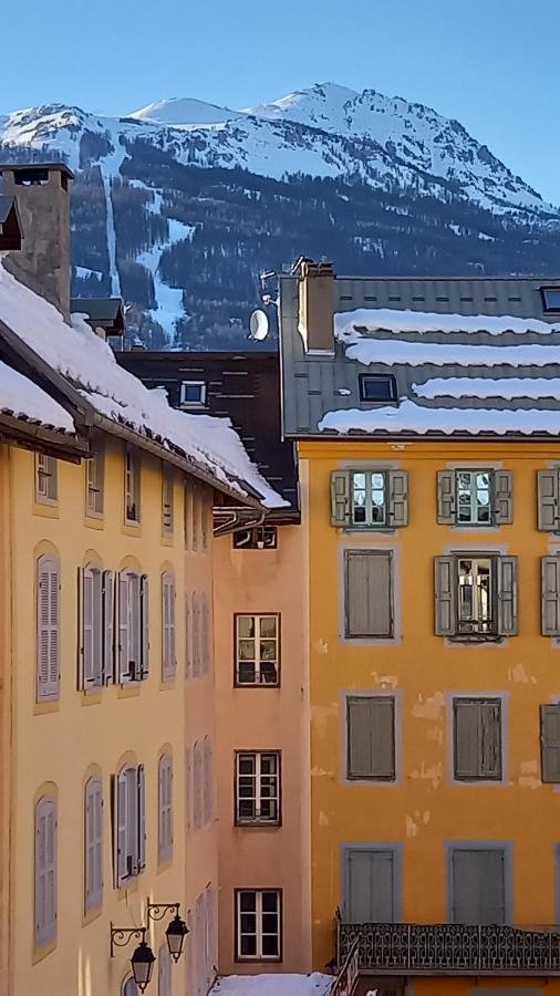 Appartement De Charme Le 1707 Au Coeur De La Cite Vauban Briançon Exteriér fotografie